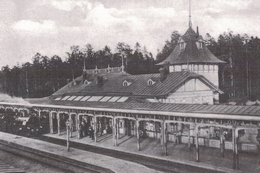 Платформа станции Павловск &ndash; 2. Вид с моста.